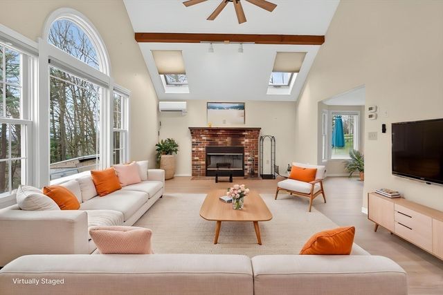 136 Crosby Street Ext., Haverhill, MA 01830