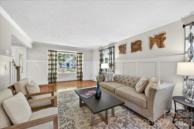 4330 Brookfield Drive, Charlotte, NC 28210