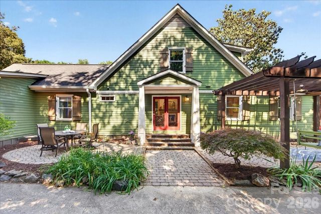 4330 Brookfield Drive, Charlotte, NC 28210
