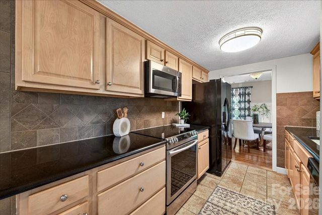 4330 Brookfield Drive, Charlotte, NC 28210