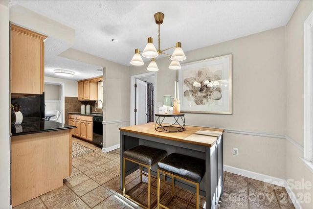 4330 Brookfield Drive, Charlotte, NC 28210