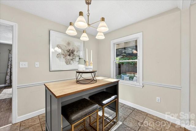 4330 Brookfield Drive, Charlotte, NC 28210