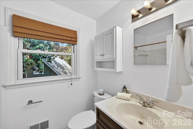 4330 Brookfield Drive, Charlotte, NC 28210