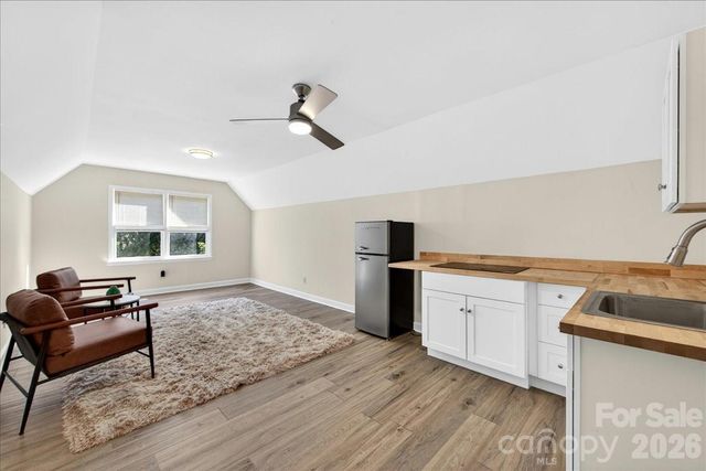 4330 Brookfield Drive, Charlotte, NC 28210