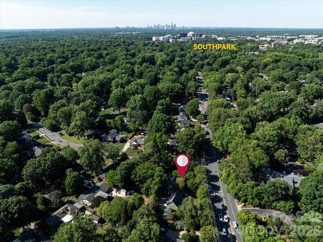 4330 Brookfield Drive, Charlotte, NC 28210