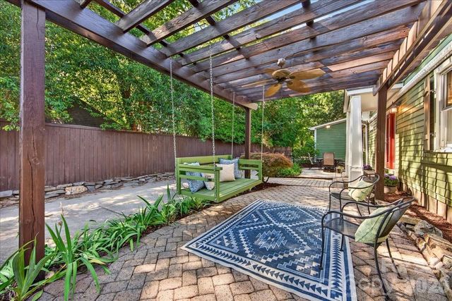 4330 Brookfield Drive, Charlotte, NC 28210