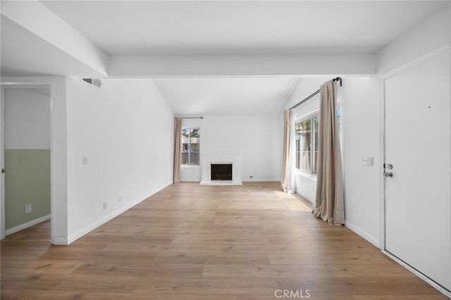 1330 Cabrillo Park F, Santa Ana, CA 92701