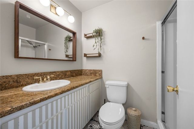 1330 Cabrillo Park F, Santa Ana, CA 92701