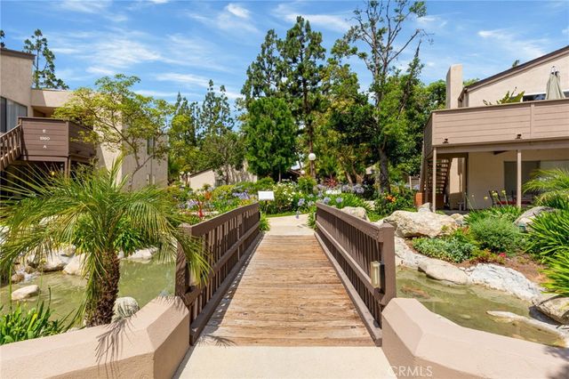 1330 Cabrillo Park F, Santa Ana, CA 92701