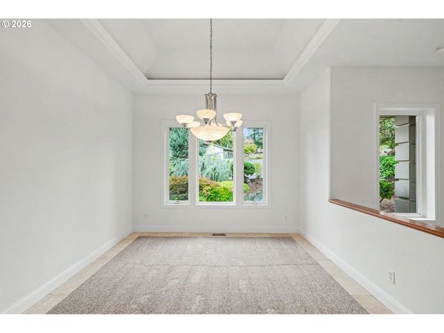 3582 EL DORADO Loop S, Salem, OR 97302