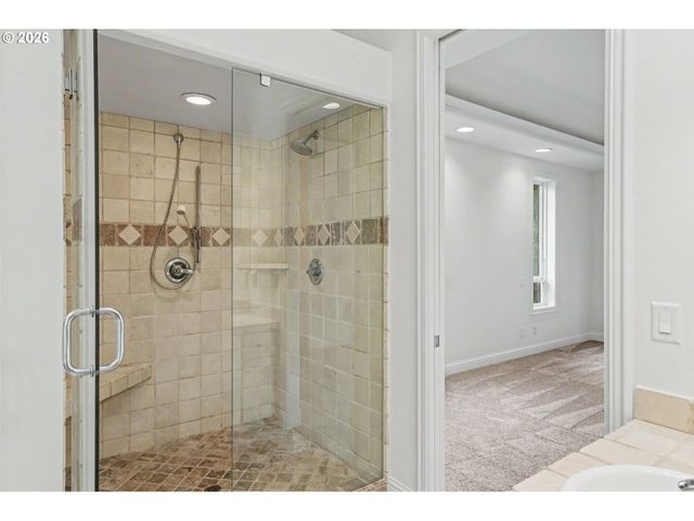 3582 EL DORADO Loop S, Salem, OR 97302