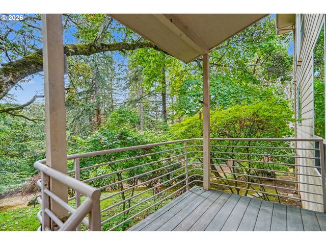 3582 EL DORADO Loop S, Salem, OR 97302