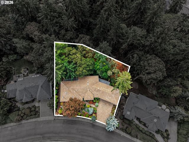 3582 EL DORADO Loop S, Salem, OR 97302