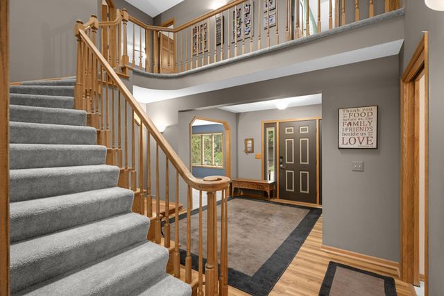 2152 15th Avenue E, North Saint Paul, MN 55109