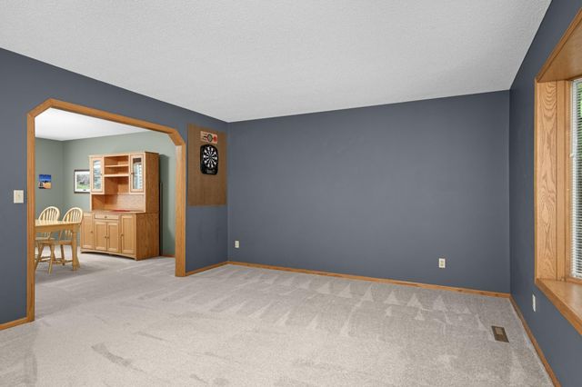 2152 15th Avenue E, North Saint Paul, MN 55109