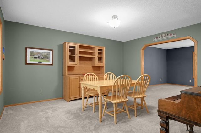 2152 15th Avenue E, North Saint Paul, MN 55109
