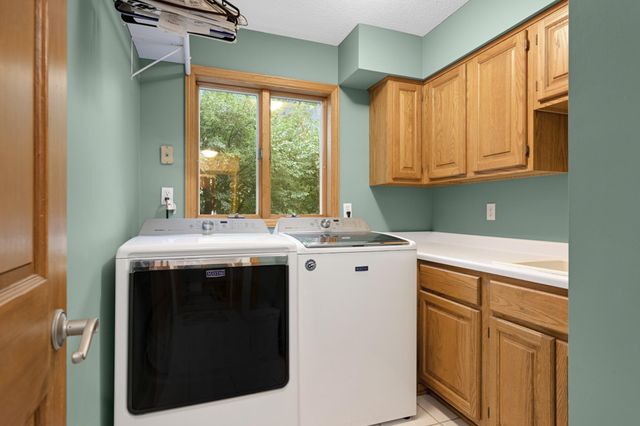 2152 15th Avenue E, North Saint Paul, MN 55109