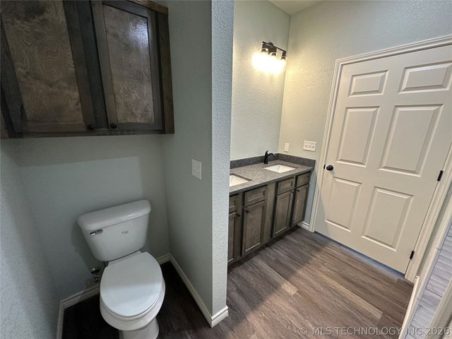 211 Manning Avenue, Caddo, OK 74729