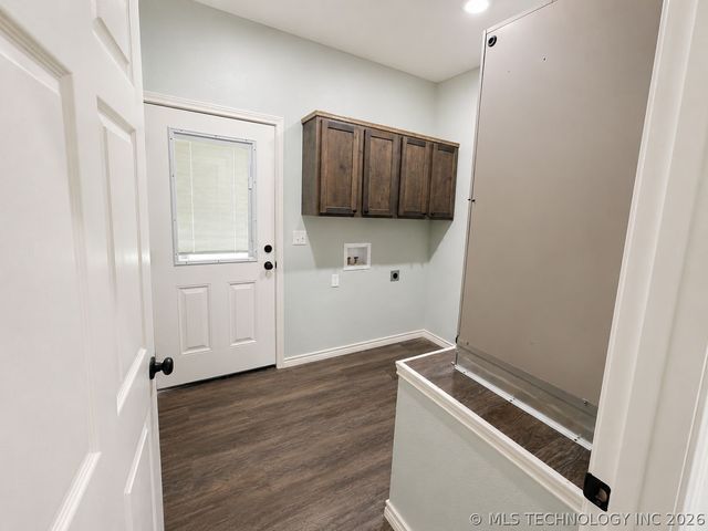 211 Manning Avenue, Caddo, OK 74729
