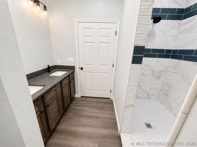 211 Manning Avenue, Caddo, OK 74729