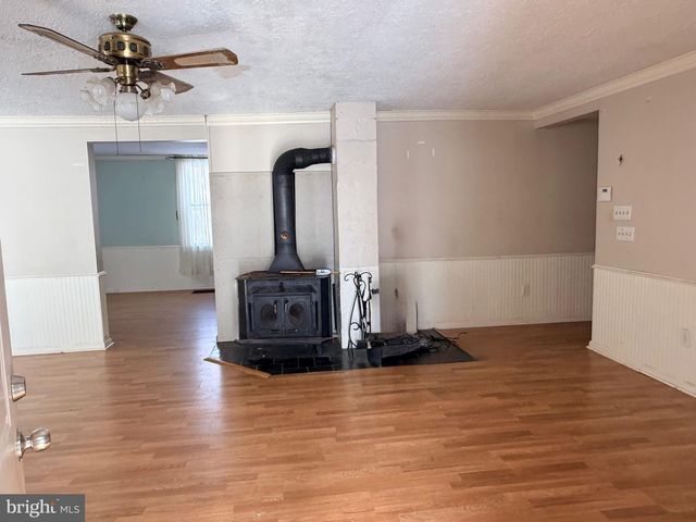 18 BOOKER RD, Delta, PA 17314