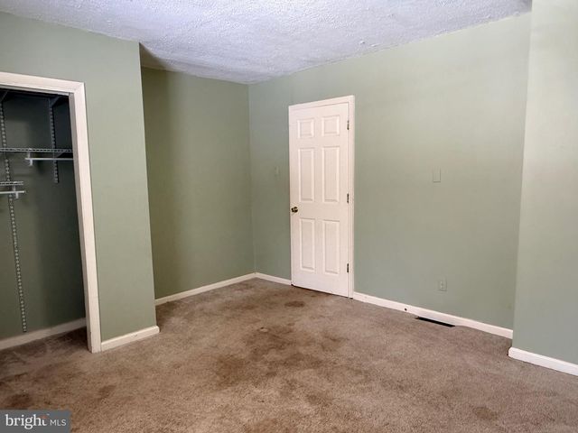 18 BOOKER RD, Delta, PA 17314