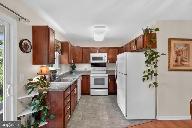 32 SALERNO DR, Smyrna, DE 19977
