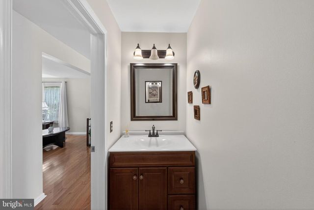 32 SALERNO DR, Smyrna, DE 19977