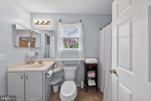 32 SALERNO DR, Smyrna, DE 19977
