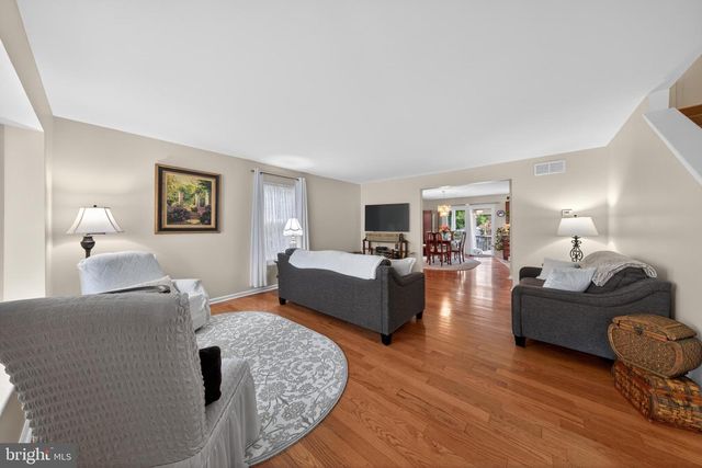 32 SALERNO DR, Smyrna, DE 19977