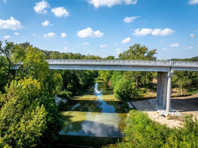 135 Pinky Varner CT, Buda, TX 78610