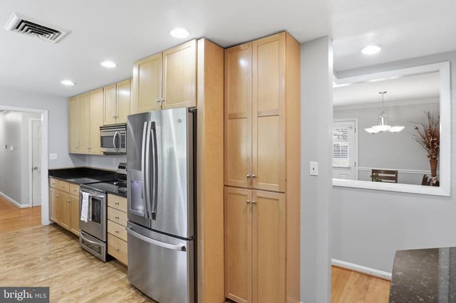 4216 JACKSON PL, Alexandria, VA 22309