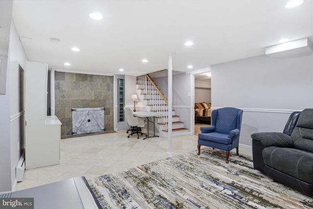 4216 JACKSON PL, Alexandria, VA 22309