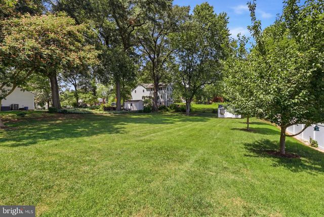 4216 JACKSON PL, Alexandria, VA 22309