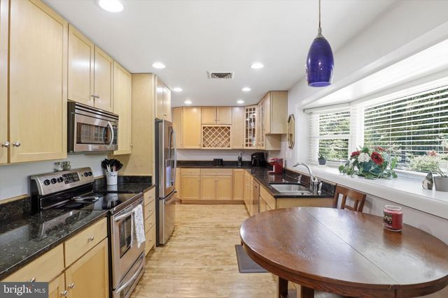 4216 JACKSON PL, Alexandria, VA 22309