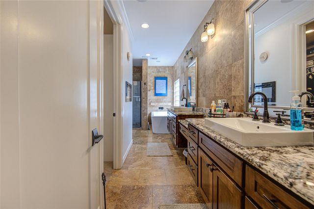 1106 Lasso Court, Alvin, TX 77511