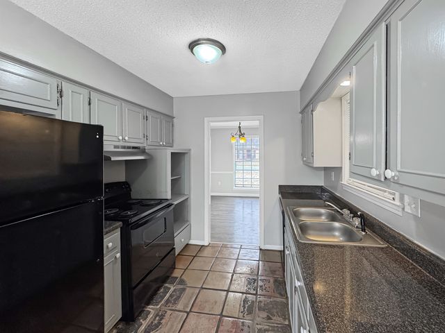 5672 BAIRD DR, Memphis, TN 38119