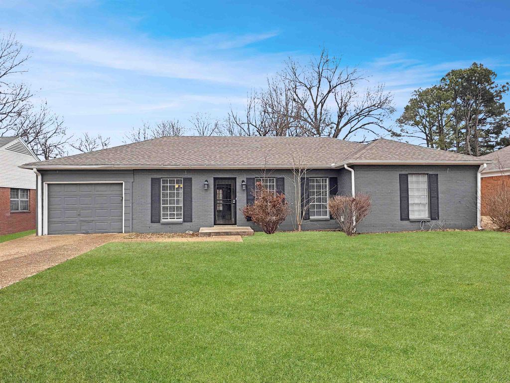 5672 BAIRD DR, Memphis, TN 38119