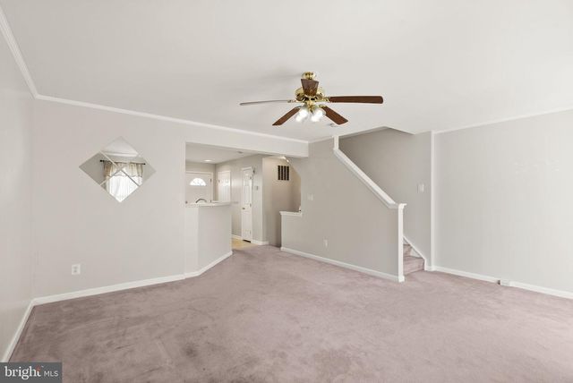 9041 CORIANDER CIR, Manassas, VA 20110