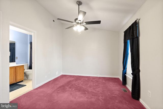 9041 CORIANDER CIR, Manassas, VA 20110