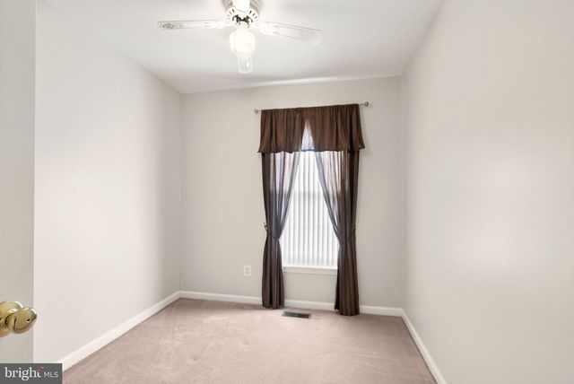 9041 CORIANDER CIR, Manassas, VA 20110