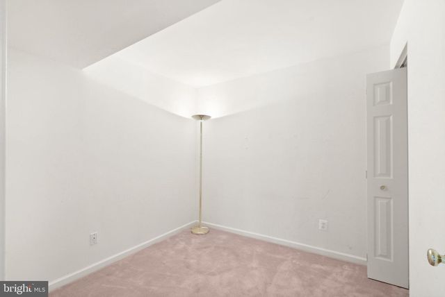 9041 CORIANDER CIR, Manassas, VA 20110