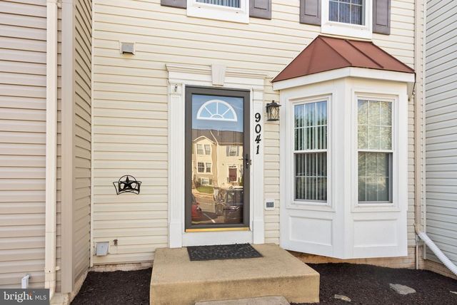 9041 CORIANDER CIR, Manassas, VA 20110