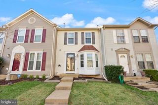 9041 CORIANDER CIR, Manassas, VA 20110