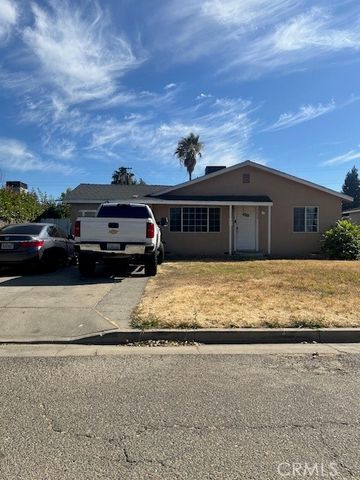 1020 W 24th Street, Merced, CA 95340