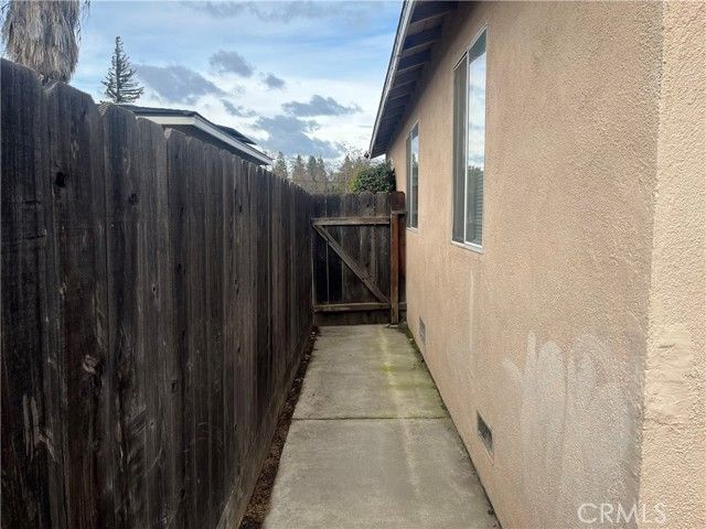 1020 W 24th Street, Merced, CA 95340