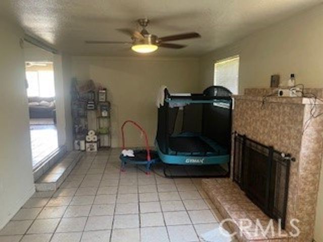 1020 W 24th Street, Merced, CA 95340