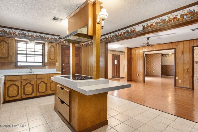 266 Meadow Circle, Opelousas, LA 70570