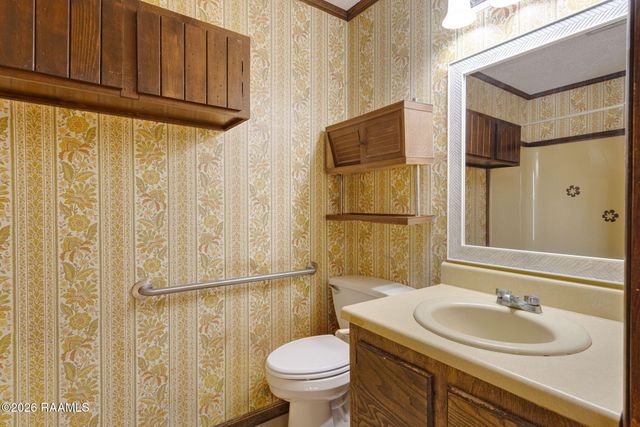 266 Meadow Circle, Opelousas, LA 70570