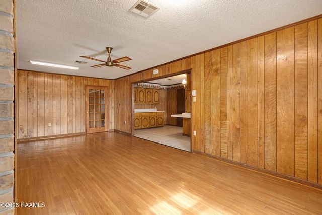 266 Meadow Circle, Opelousas, LA 70570